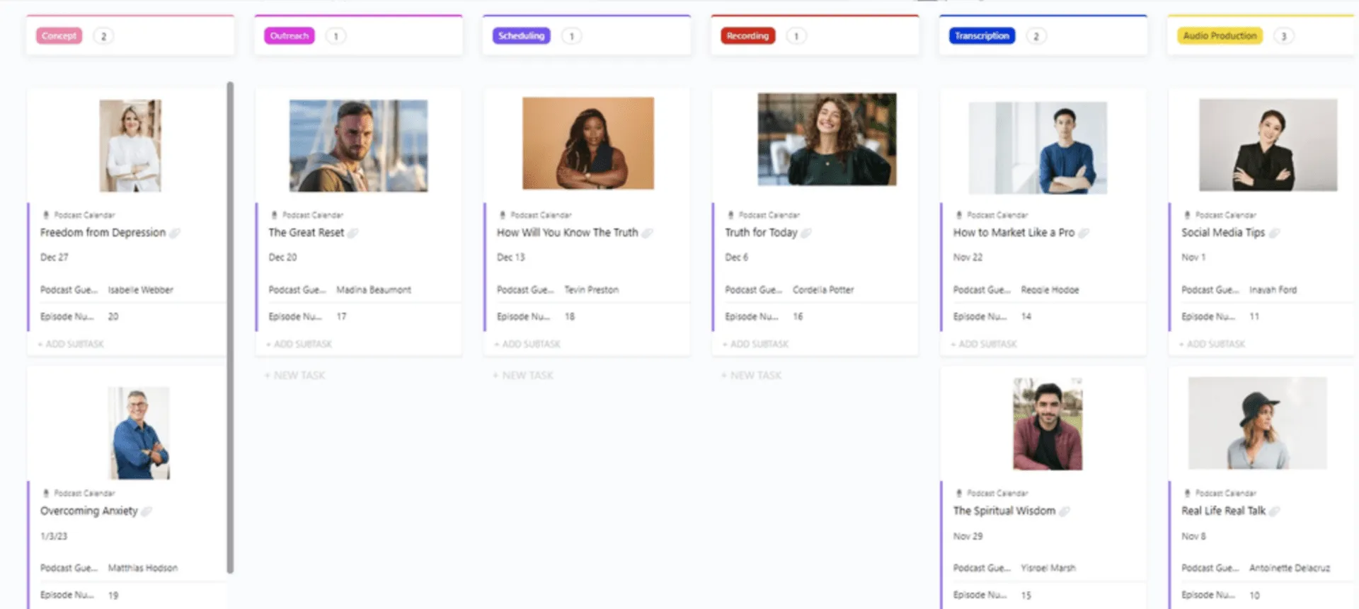 Modello di calendario podcast di ClickUp