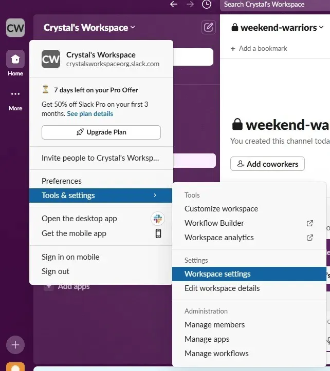 Como usar o Slack AI: passe o mouse sobre Ferramentas e configurações e selecione Configurações do espaço de trabalho.