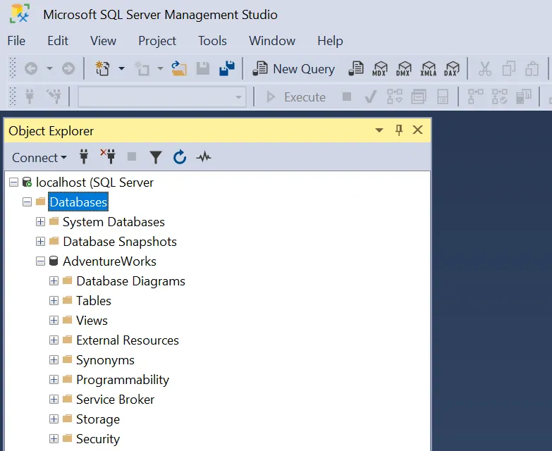 phần mềm cơ sở dữ liệu miễn phí: Microsoft SQL Server