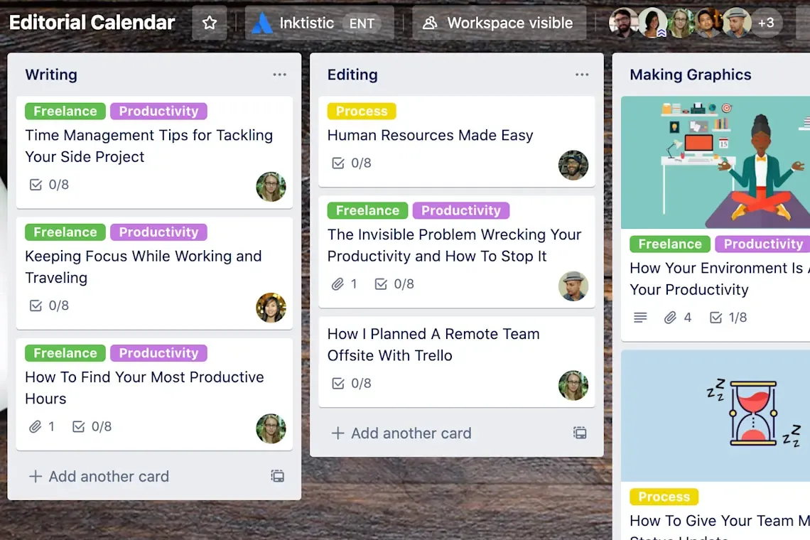 Trello-tábla, amelyen különböző állapotú kártyák láthatók
