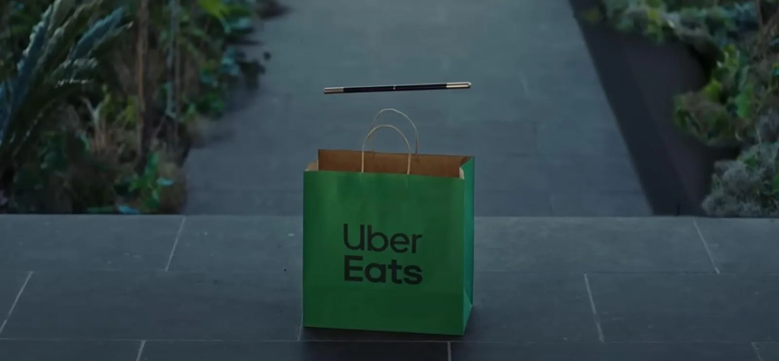 Uber Eats : exemples de campagnes publicitaires ; l'entreprise a été lancée avec un slogan désormais emblématique.