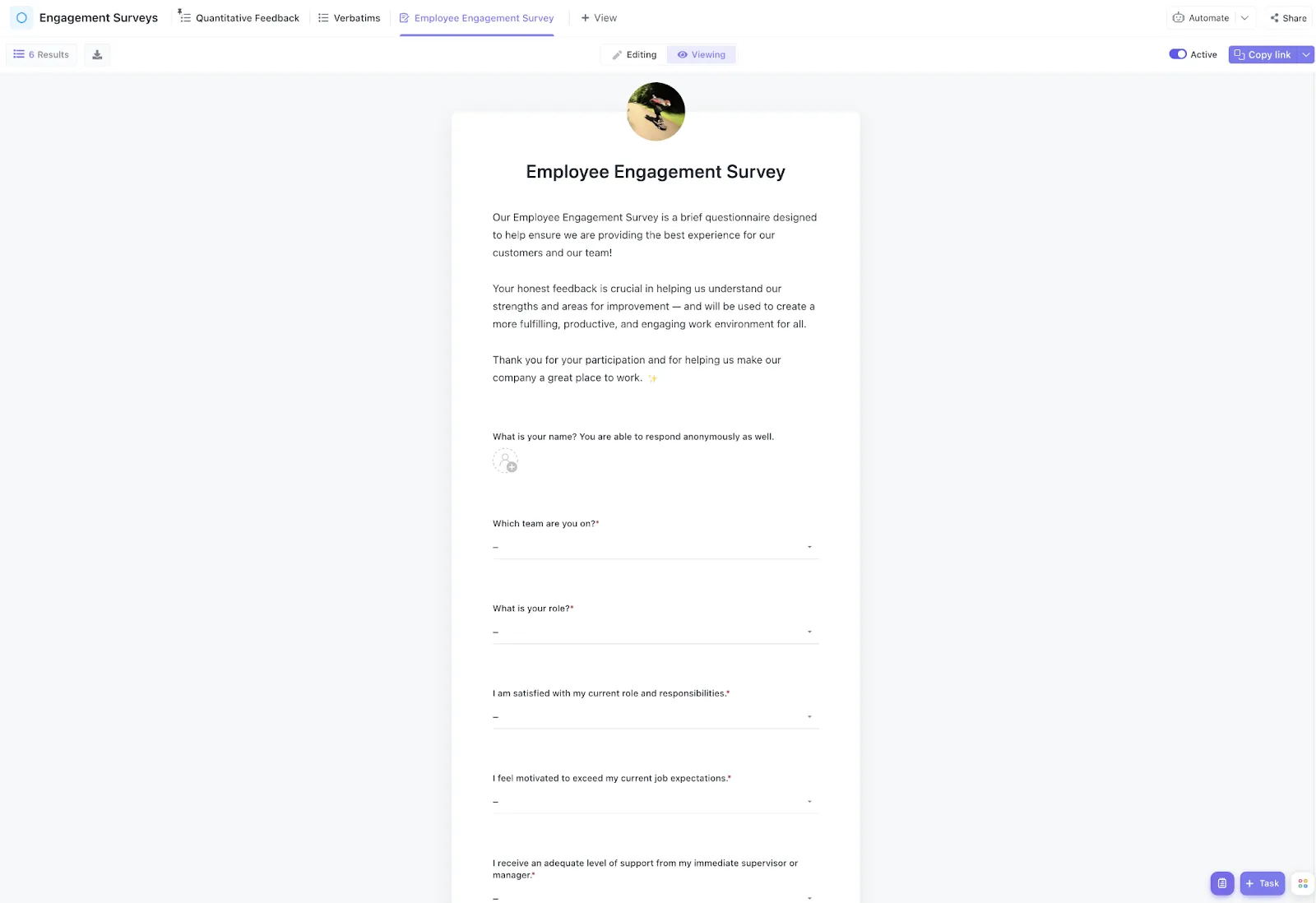Modelo de pesquisa de engajamento dos funcionários da ClickUp