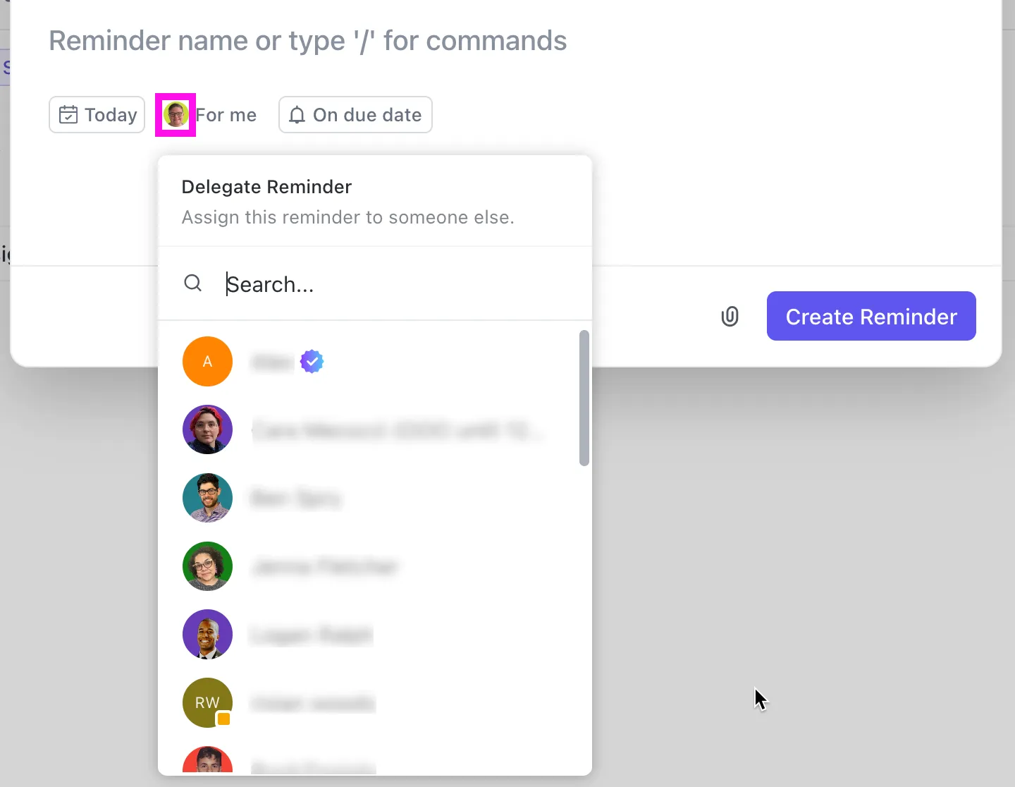 Alternativa a TickTick y Things 3: ClickUp Reminders para configurar recordatorios de tareas para los miembros del equipo.