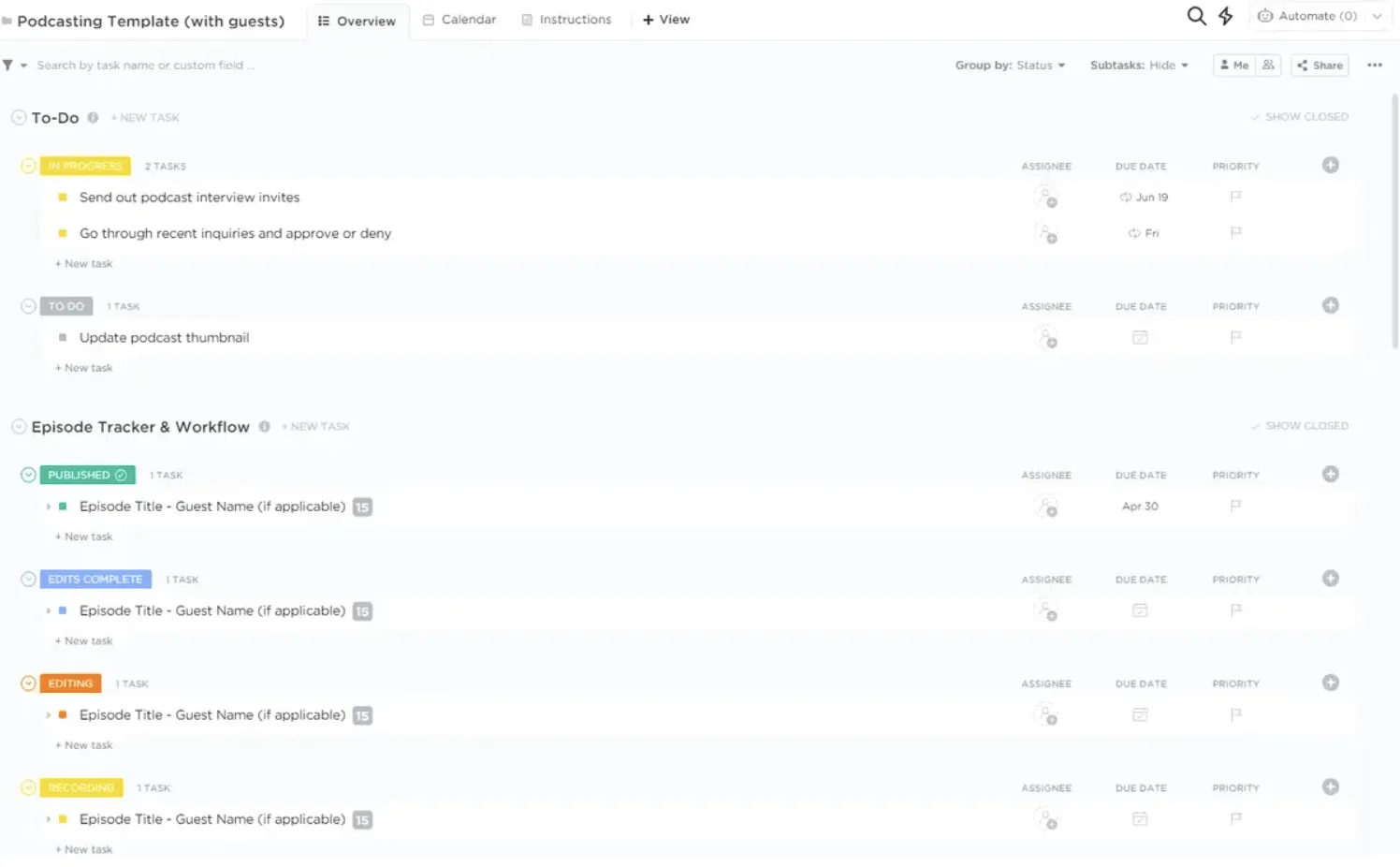 Simplifiez les flux de travail de podcast grâce au modèle de podcasting ClickUp (sans invités).