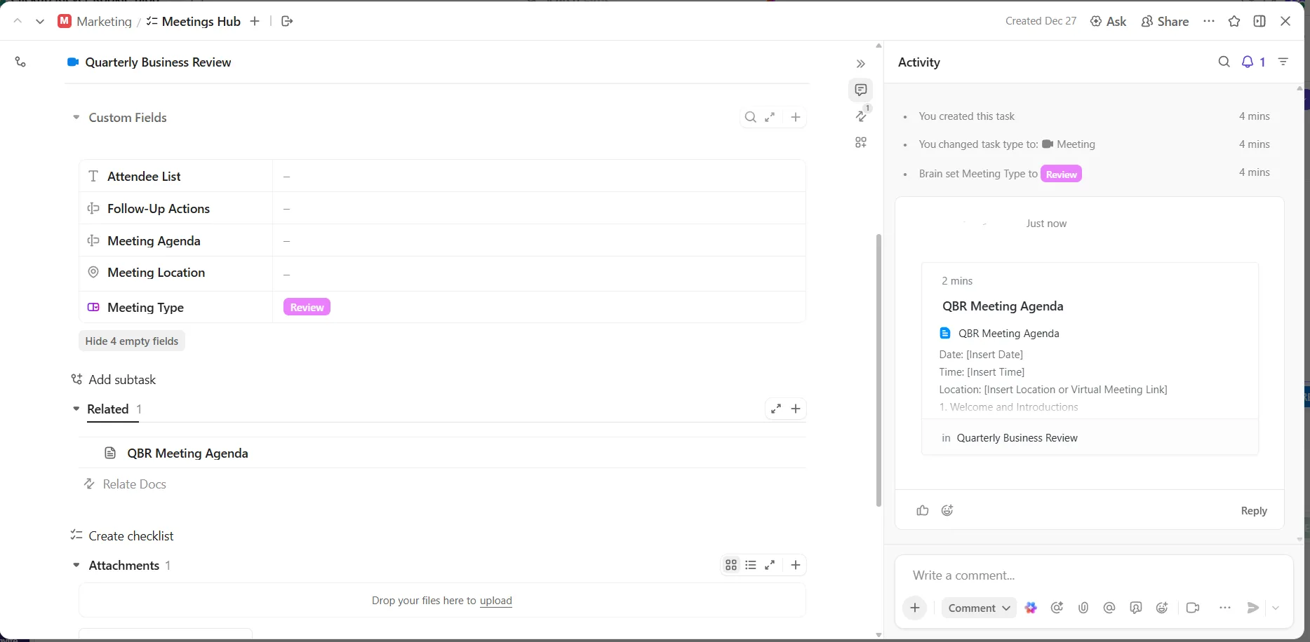 مهام ClickUp: نظم الاجتماعات باستخدام الحقول المخصصة مثل نوع جدول الأعمال وأولوية المالك وحالة الاجتماع.