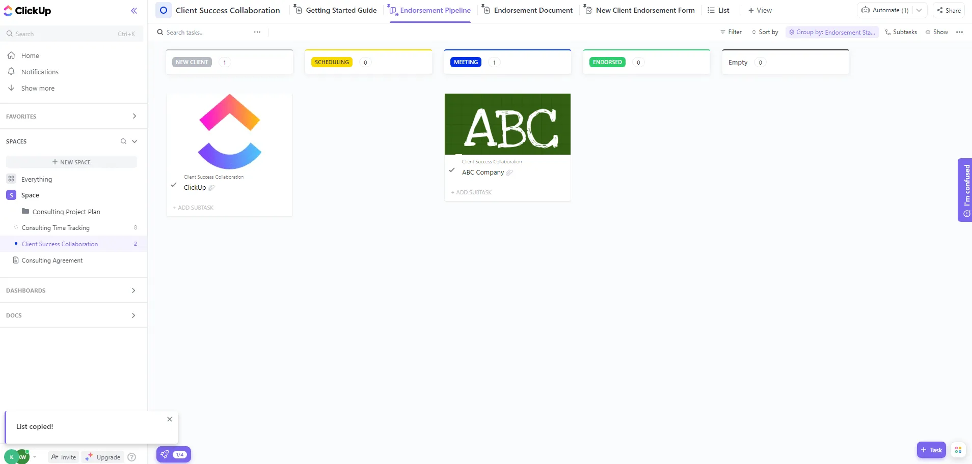Modèle de collaboration pour la réussite client de ClickUp