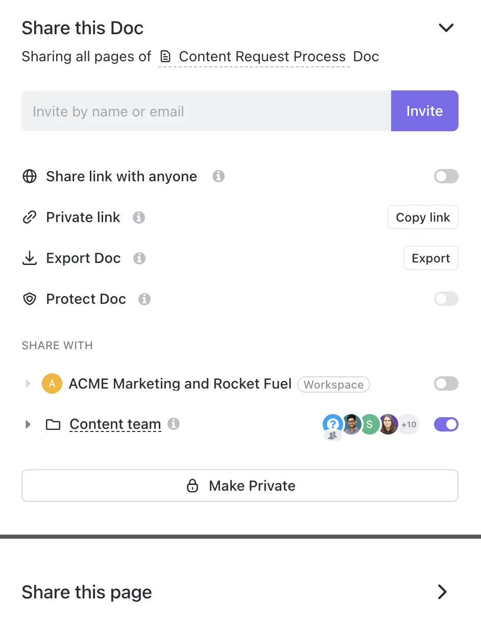 Partagez vos documents en temps réel avec les membres de votre équipe grâce à ClickUp Docs.