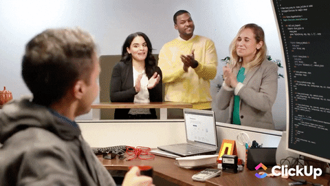 ClickUp alkışlayan gif