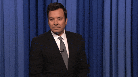 Jimmy Fallon si strofina gli occhi