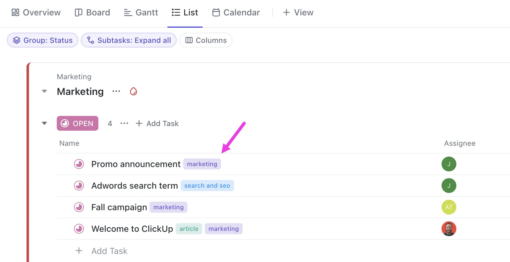 Tags de tarefas do ClickUp: marcadores codificados por cores usados para categorização rápida